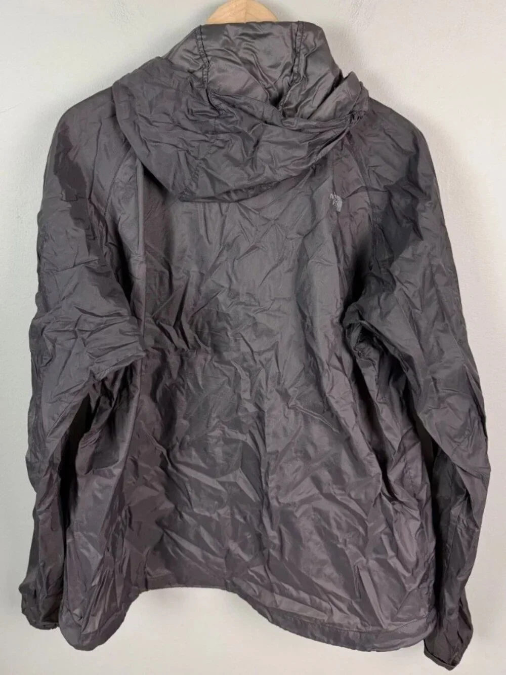 The North Face Grey Hooded Ripstop Windbreaker V608546 Size Large Men’s